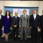 Candidatos junto a presidentes de Agrequima y Camagro